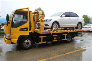 银海附近拖车救援24小时服务热线